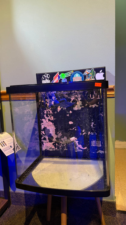 WYSIWYG Used 16 Gallon BioCube with Kraken Reef Lid